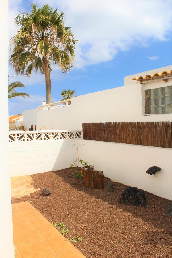 Villa Delhi By Privilege Bay La Oliva Exteriör bild